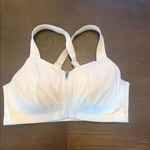 Victoria’s Secret VSX front zip sports bra crisscross straps 36D